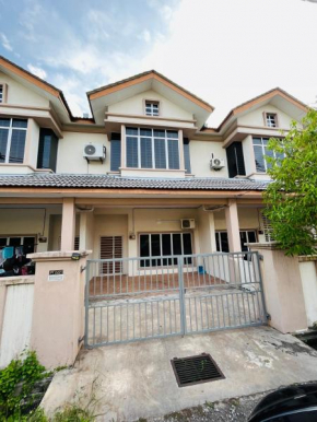 Cendana Residence Homestay 4 Kuala Ibai Kuala Terengganu